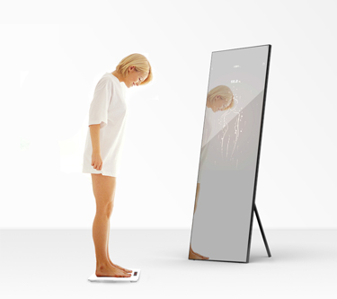 Bilancia per la misurazione del grasso corporeo nello specchio fitness intelligente Fitbathmirror